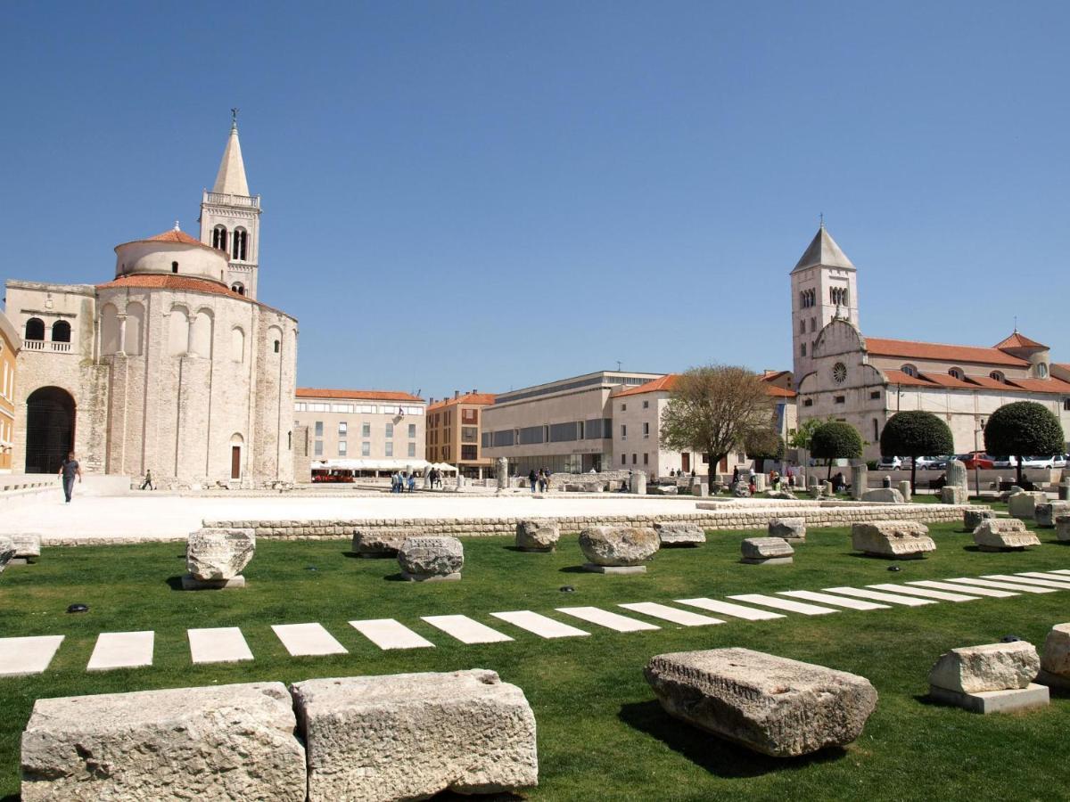 Apartman Ana Iadera With Balcony And Parking Zadar Exterior photo